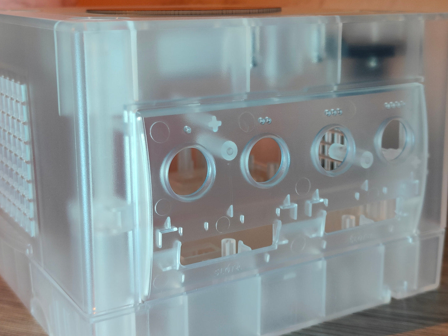 Crystal Clear Transparent Replacement Shell Case for GameCube - Enhance Your Console's Look!