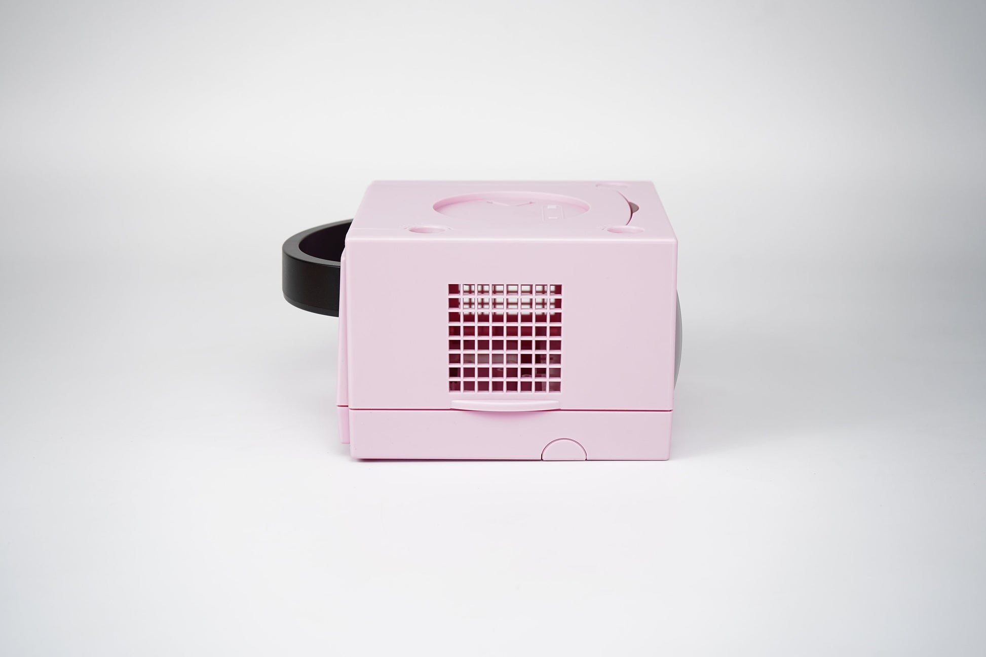 NEW!** UK's First Pink Replacement Shell Case for GameCube - Enhance Your Console's Look!